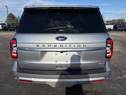 Used 2023 Ford Expedition Max Platinum image 6