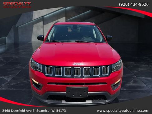 Used 2018 Jeep Compass Sport w/ Cold Weather Group AWD/4WD image 4