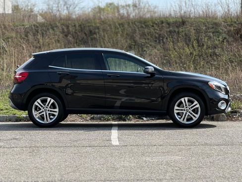 Used 2020 Mercedes-Benz GLA 250 4MATIC image 9