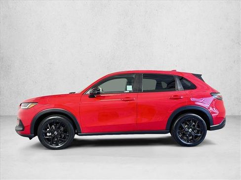 Used 2024 Honda HR-V Sport image 8
