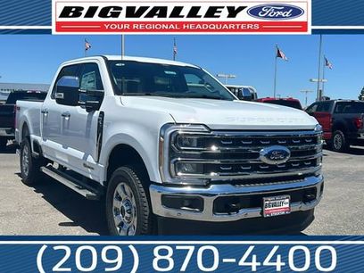 New 2026 Ford F250 Lariat w/ Lariat Premium Package