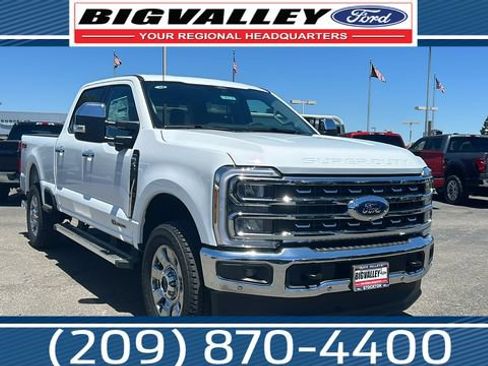 New 2026 Ford F250 Lariat w/ Lariat Premium Package AWD/4WD image 1