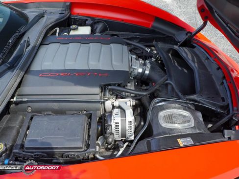 Used 2014 Chevrolet Corvette Stingray Convertible RWD image 15