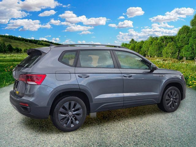 Used 2022 Volkswagen Taos S FWD image 6