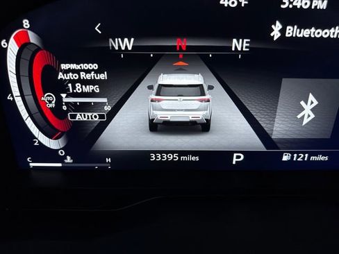 Used 2024 Nissan Pathfinder Platinum w/ Lighting Package (N93) image 17