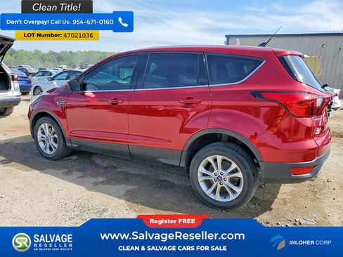 Used 2019 Ford Escape SE image 3