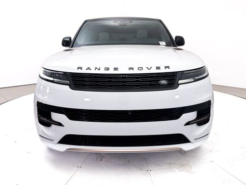 Used 2025 Land Rover Range Rover Sport Dynamic SE AWD/4WD image 12