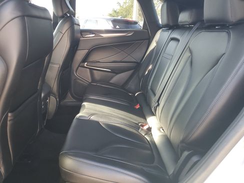 Used 2018 Lincoln MKC Premiere image 17