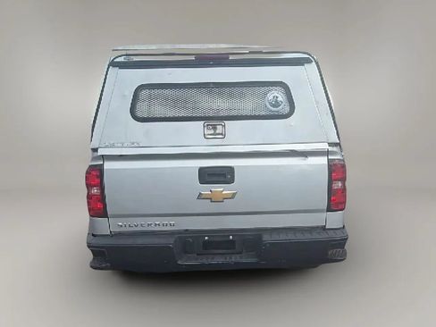 Used 2016 Chevrolet Silverado 1500 W/T RWD image 4