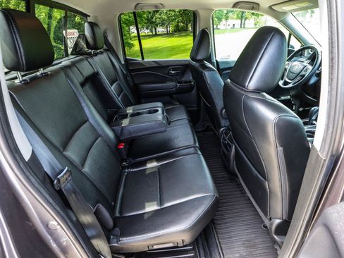 Used 2019 Honda Ridgeline RTL-T image 42