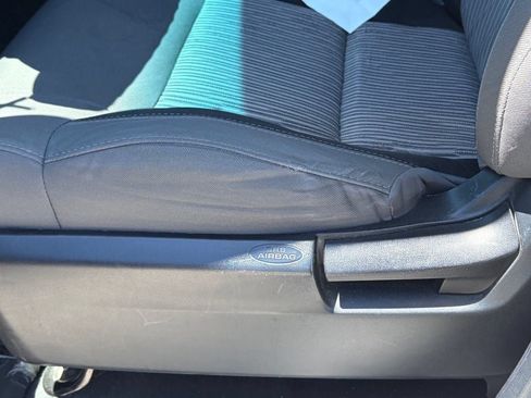 Used 2014 Toyota Tundra SR RWD image 5