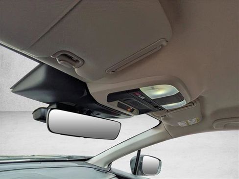 Certified 2025 Subaru Crosstrek 2.5i Limited w/ Crosstrek Mirror Package image 19
