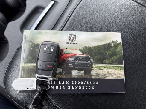 Used 2024 RAM 2500 Big Horn image 42
