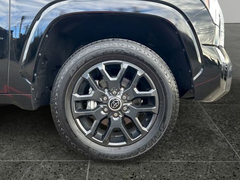 Used 2023 Toyota Tundra Platinum image 9