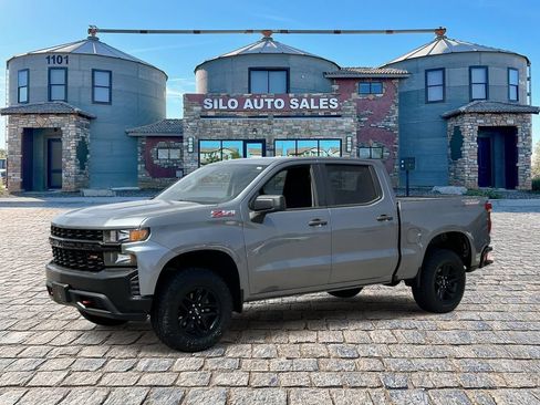 Used 2019 Chevrolet Silverado 1500 Custom Trail Boss AWD/4WD image 2