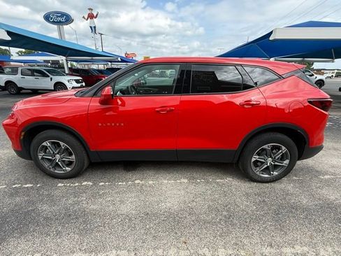 Used 2023 Chevrolet Blazer LT w/ LPO, Floor Liner Package FWD image 10