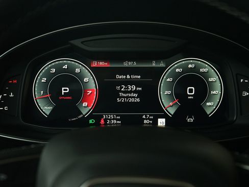 Used 2023 Audi SQ7 Prestige AWD/4WD image 7