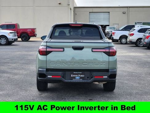 Used 2023 Hyundai Santa Cruz SEL w/ Activity Package FWD image 5
