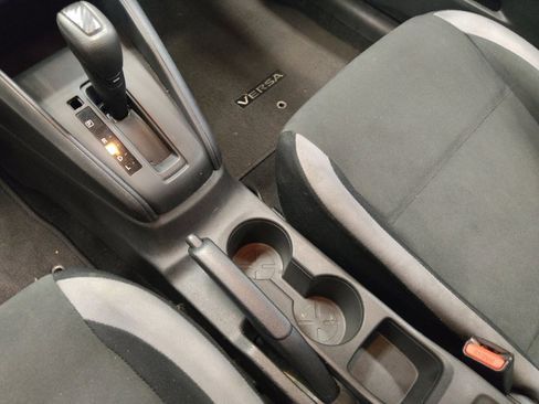 Used 2025 Nissan Versa S w/ Trunk Package image 26