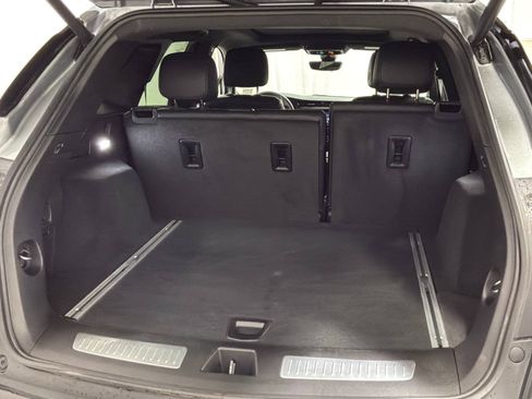 Used 2024 Cadillac XT5 Premium Luxury w/ Technology Package AWD/4WD image 27
