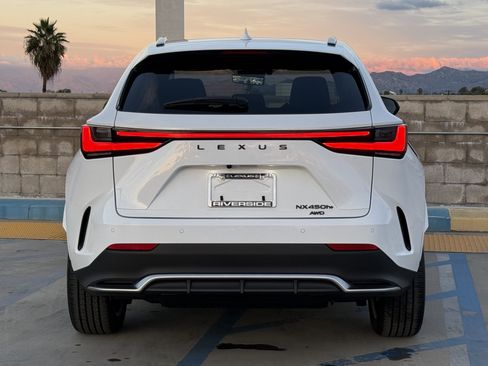 New 2026 Lexus NX 450h+ F Sport image 10