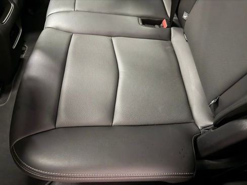 Used 2025 Cadillac XT5 Premium Luxury image 19