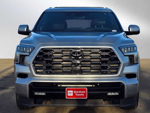 Used 2025 Toyota Sequoia Platinum AWD/4WD image 9