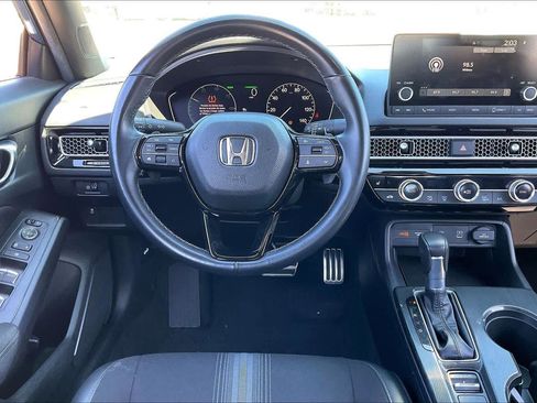 Used 2025 Honda Civic Sport Touring image 6