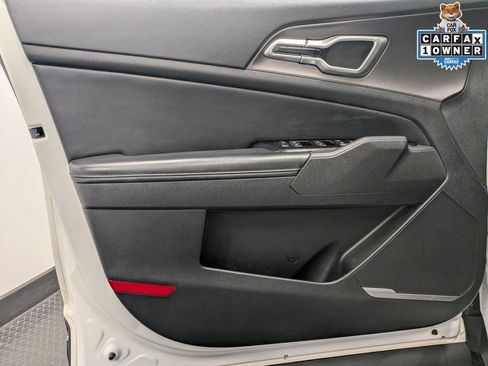 Certified 2023 Kia Sportage EX image 8