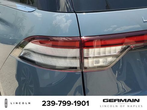 New 2026 Lincoln Aviator 2WD image 15
