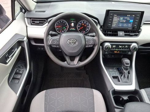 Certified 2021 Toyota RAV4 XLE image 22