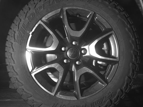 Used 2025 Jeep Compass Trailhawk image 10