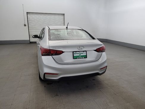 Used 2020 Hyundai Accent SE FWD image 6