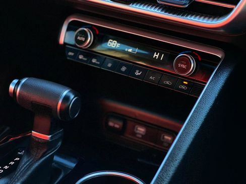 Used 2023 Kia K5 GT-Line image 37