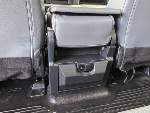 Used 2024 Ford F350 XL RWD image 23