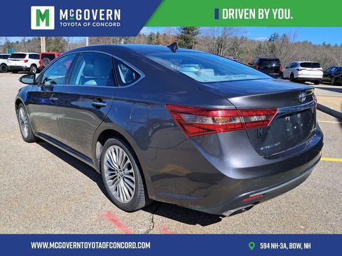 Used 2017 Toyota Avalon Limited w/ Carpet Mat Package image 4