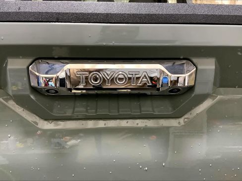 Used 2024 Toyota Tundra Limited image 30