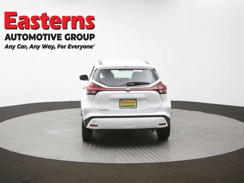 Used 2023 Nissan Kicks S FWD image 39