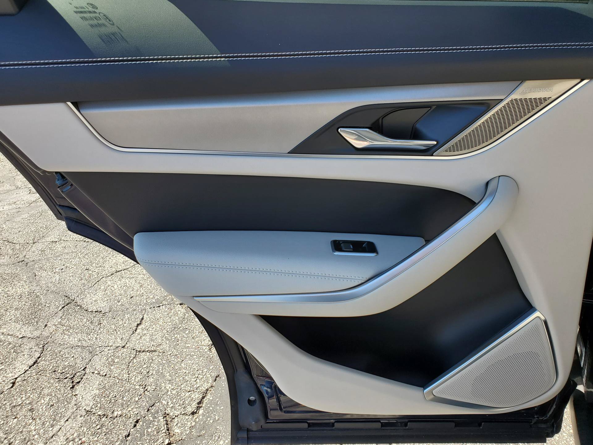 New 2026 Jaguar F-PACE R-Dynamic S AWD/4WD image 13