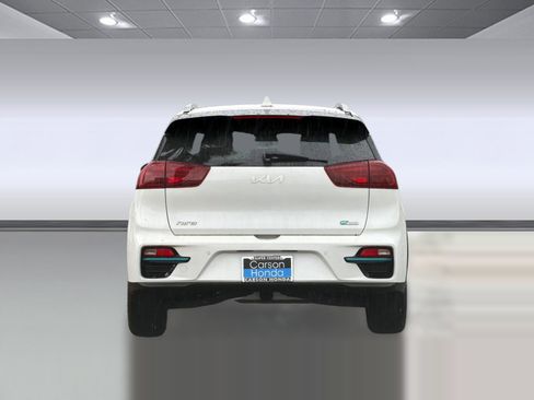 Used 2022 Kia Niro EX Premium image 10