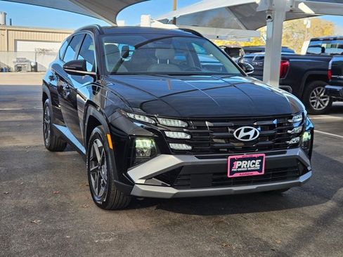 Certified 2025 Hyundai Tucson SEL image 3