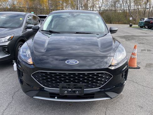 Used 2022 Ford Escape SE w/ Convenience Package image 3