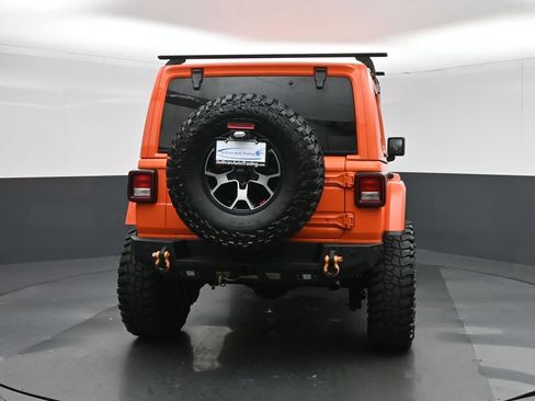 Used 2020 Jeep Wrangler Unlimited Rubicon AWD/4WD image 6