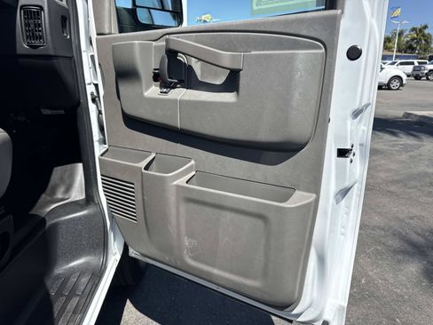 Used 2025 Chevrolet Express 2500 Extended w/ Driver Convenience Package RWD image 25