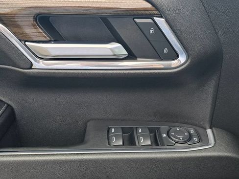 Certified 2024 Chevrolet Silverado 1500 LT Trail Boss w/ LT Trail Boss Premium Package AWD/4WD image 17