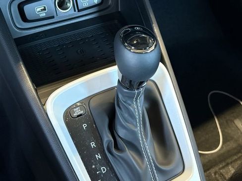 New 2026 Hyundai Venue SEL image 12