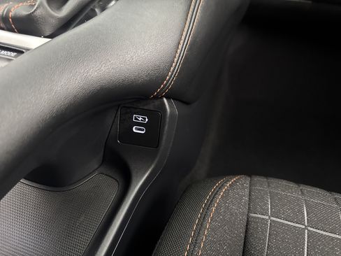 Certified 2024 Honda HR-V Sport image 31