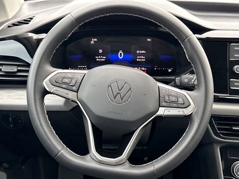 Certified 2023 Volkswagen Taos S FWD image 29
