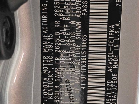 Used 2016 Toyota Camry XSE w/ Moonroof Package image 40