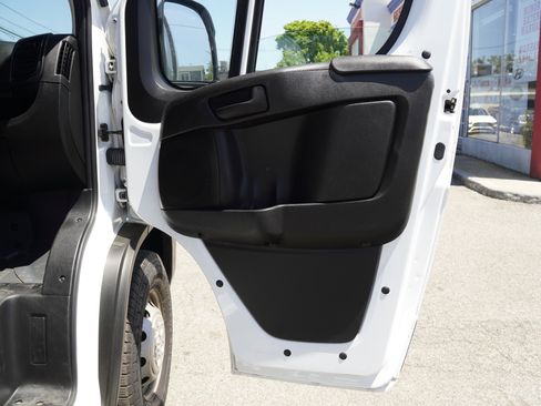 Used 2023 RAM ProMaster 2500 FWD image 26